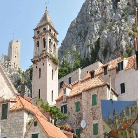 Sandy Beach Apartment Omiš Zewnętrze zdjęcie