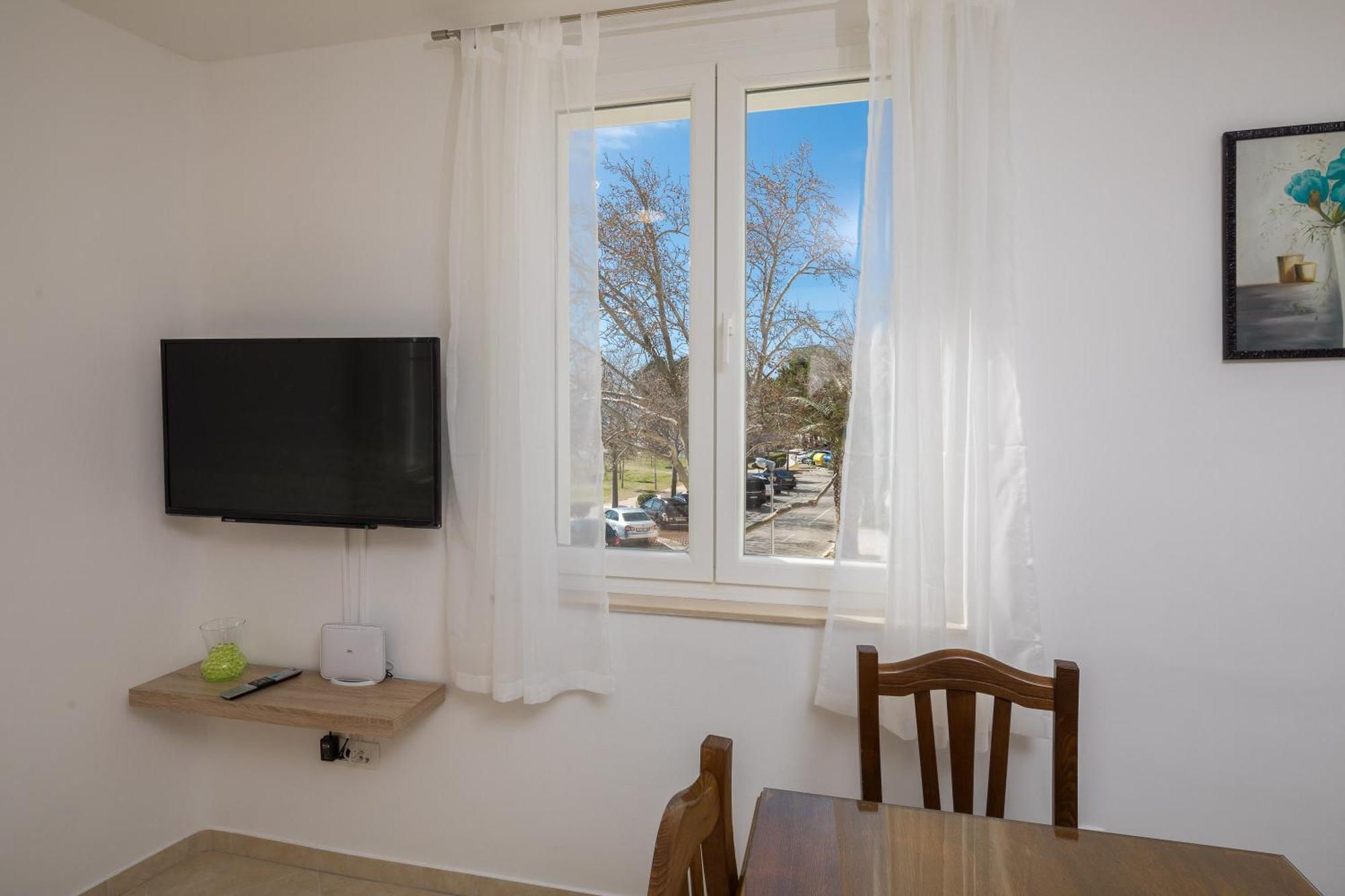 Sandy Beach Apartment Omiš Zewnętrze zdjęcie